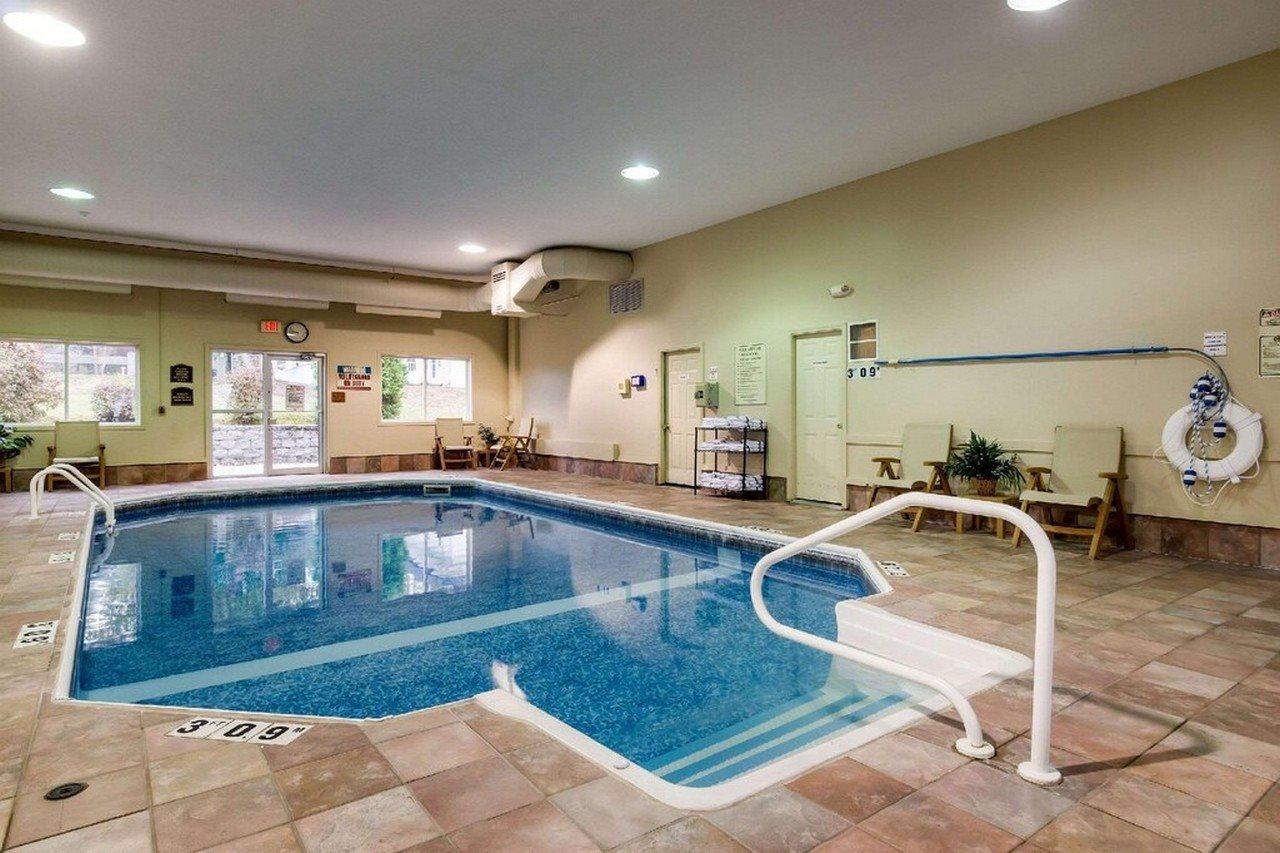 Towneplace Suites By Marriott Hadley Amherst Exteriér fotografie