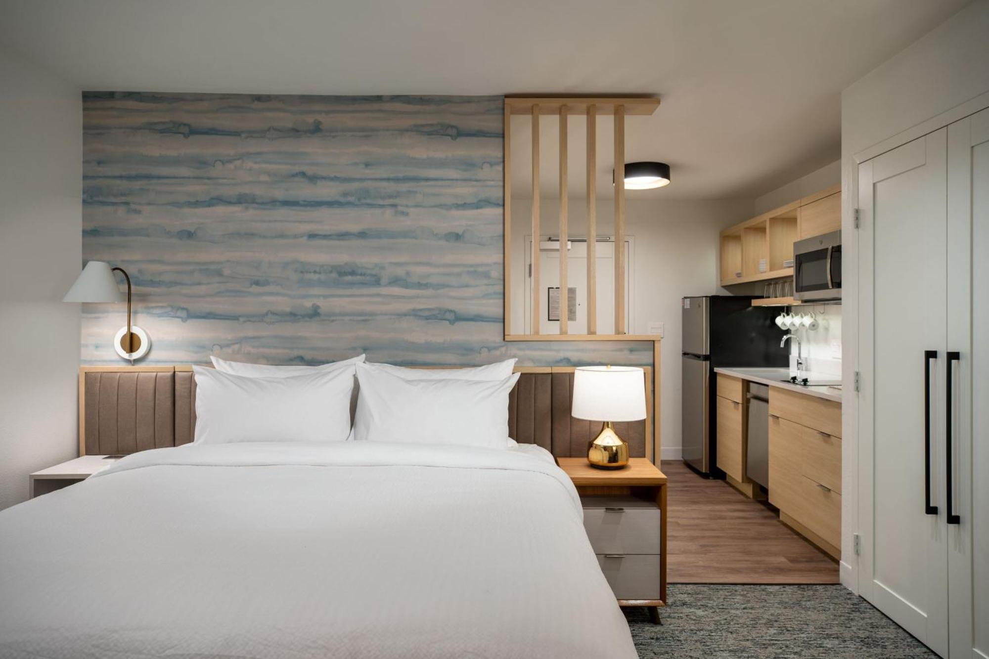 Towneplace Suites By Marriott Hadley Amherst Exteriér fotografie