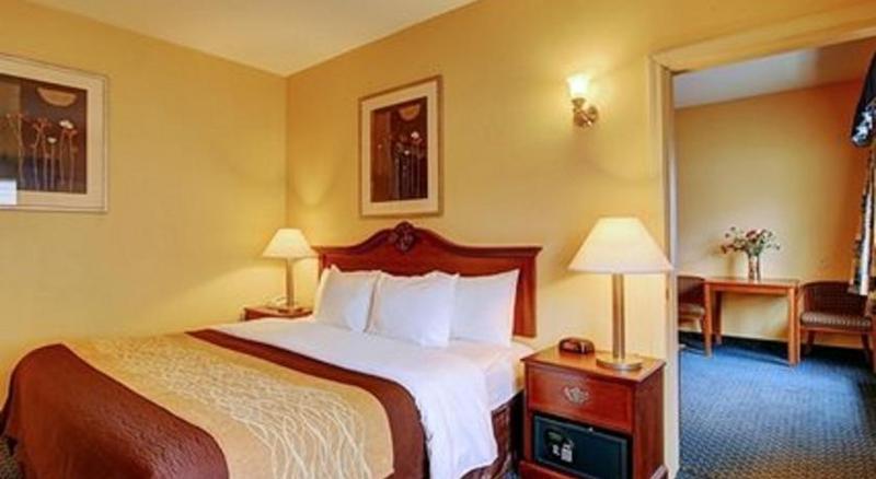 Towneplace Suites By Marriott Hadley Amherst Exteriér fotografie
