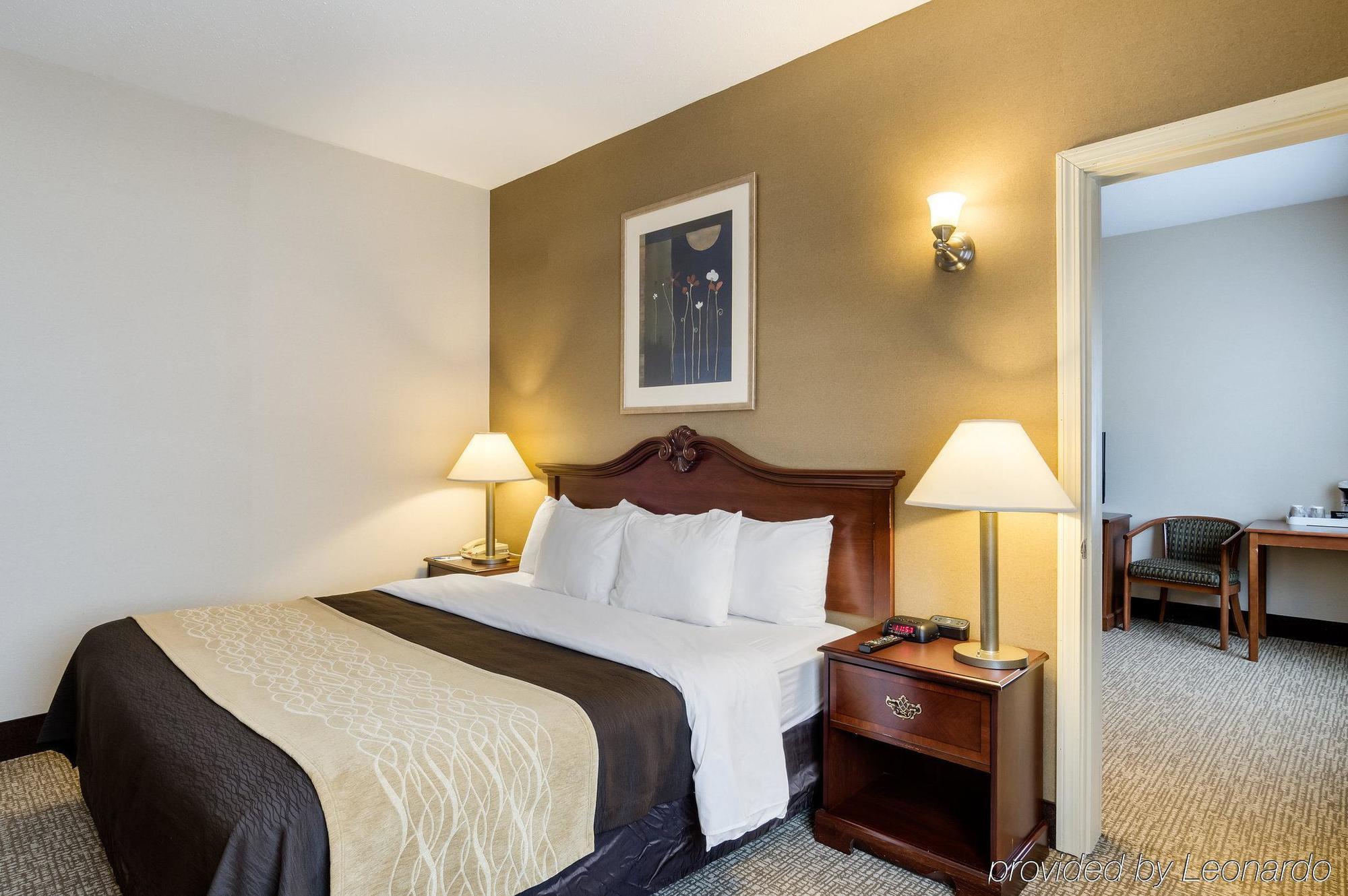 Towneplace Suites By Marriott Hadley Amherst Exteriér fotografie