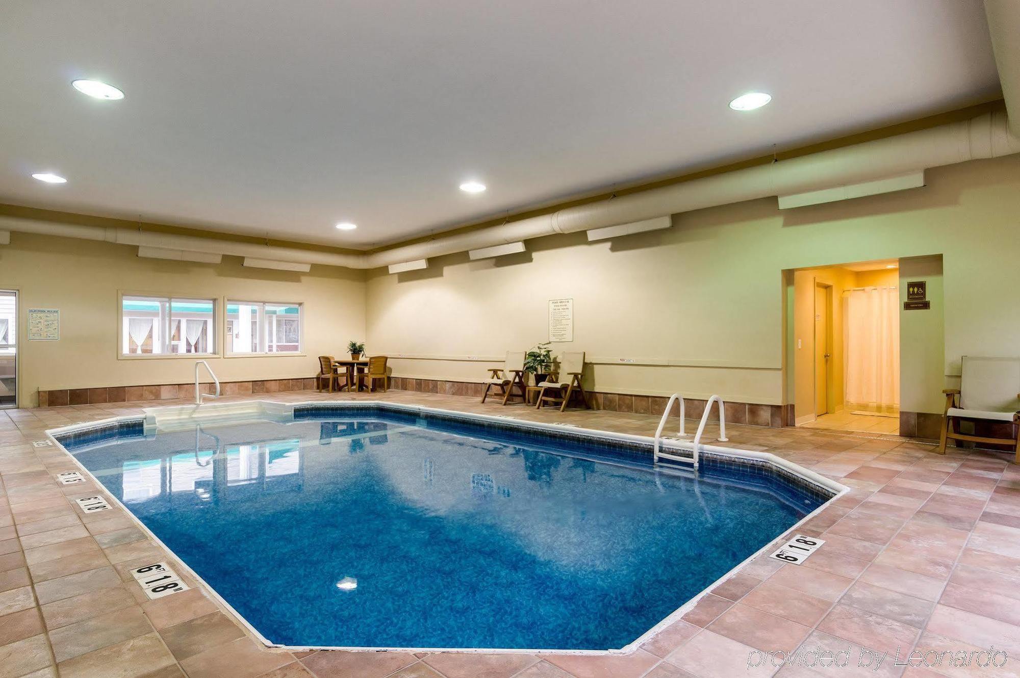 Towneplace Suites By Marriott Hadley Amherst Exteriér fotografie