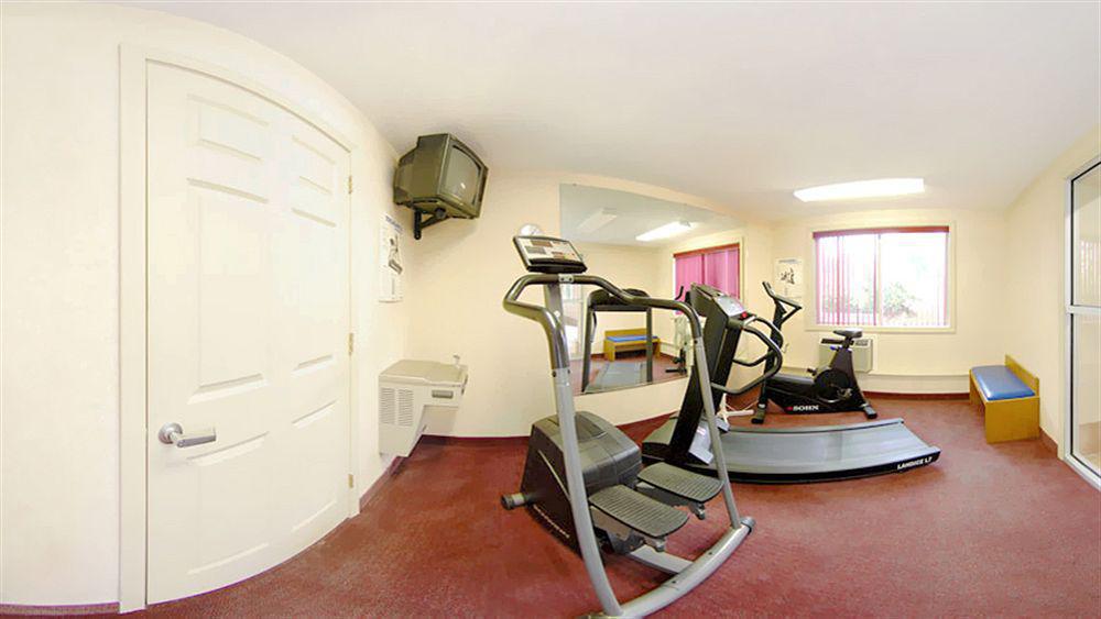 Towneplace Suites By Marriott Hadley Amherst Exteriér fotografie